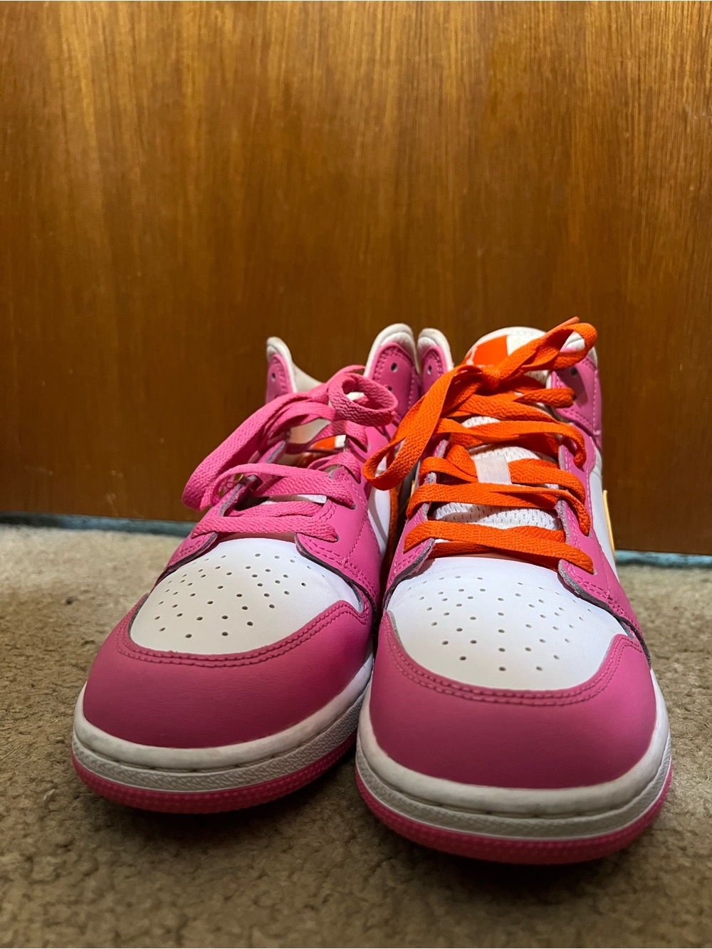 Shoes - Picture 3 of 4